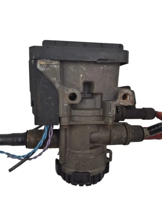 K000914 20828237 Soupape Modulateur EBS pour Renault Volvo image 2