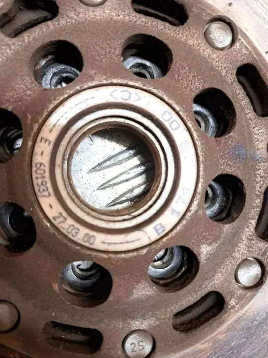 Mercedes-Benz Getrieberitzel OEM 601937 - Gebraucht image 3