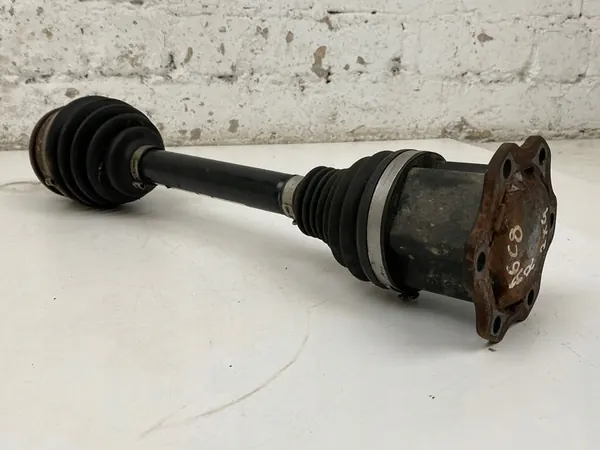 Audi A6 S6 C8 4K 2018 Främre Halvaxel image 6