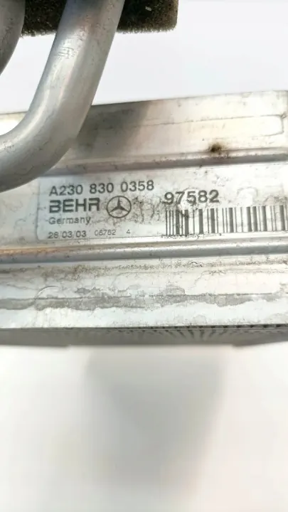 Condensador AC usado OEM 2308300184 para Mercedes-Benz SL image 5