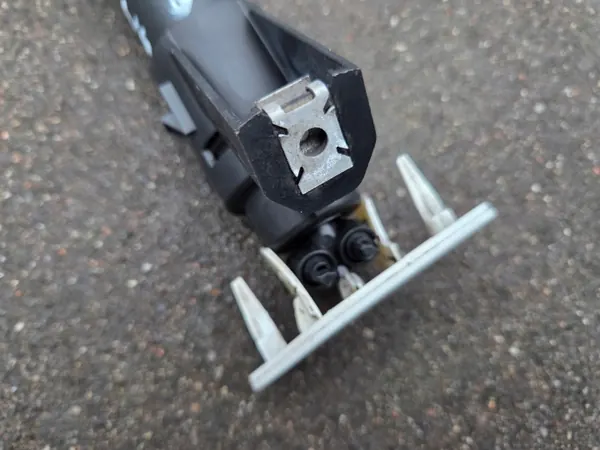 Buse de lave-glace gauche VW Scirocco OEM 1K8955978A image 5