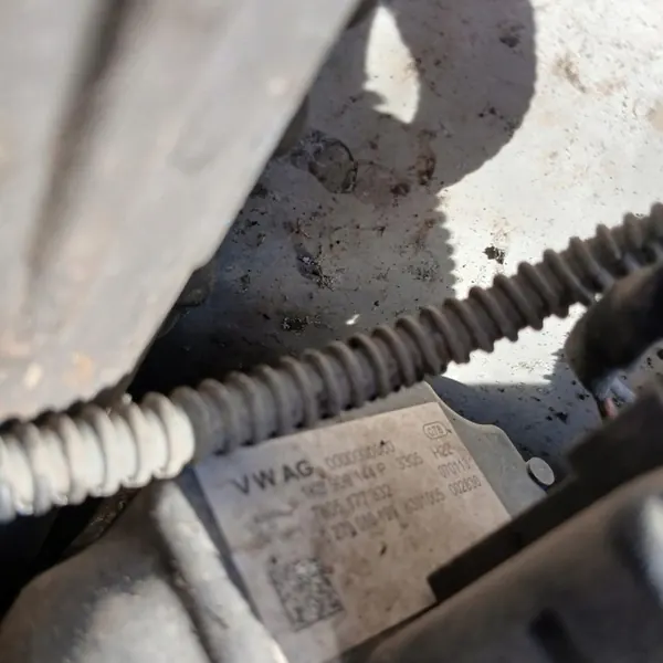 Bomba de coluna de direção SKODA SEAT VW 1K1423051ES image 4