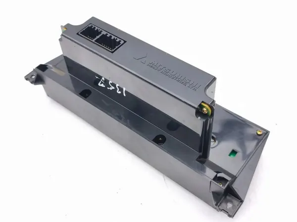 Mitsubishi 3000GT klimatpaneler OEM MB898523 1994 image 7