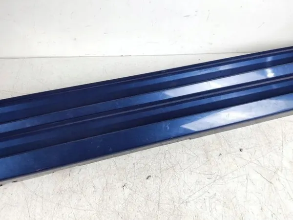 BMW X3 G01 Oikea kynnyslista OEM 8064808 image 3