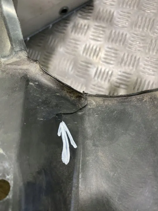 Toyota GT86 Taka pyöränkaari OEM FBZ8181 image 5