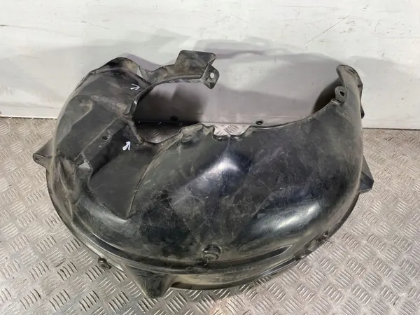 Toyota GT86 Taka pyöränkaari OEM FBZ8181 image 7