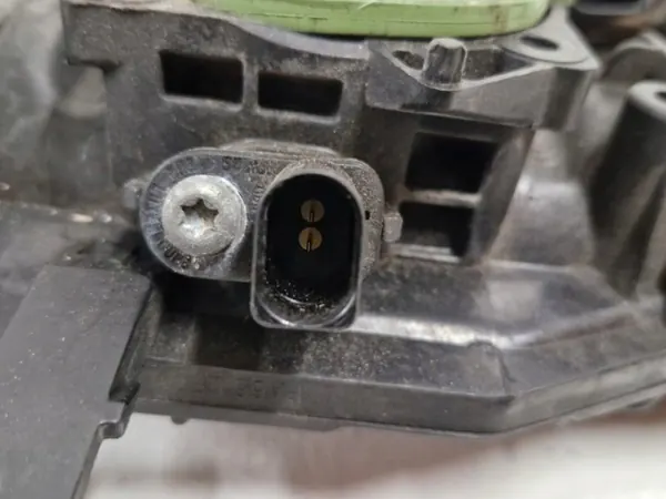 Colector de admisión OEM 06J133185AR para VW Passat CC 1.8 TSI image 10