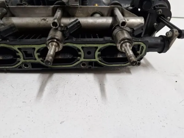 Colector de admisión OEM 06J133185AR para VW Passat CC 1.8 TSI image 4