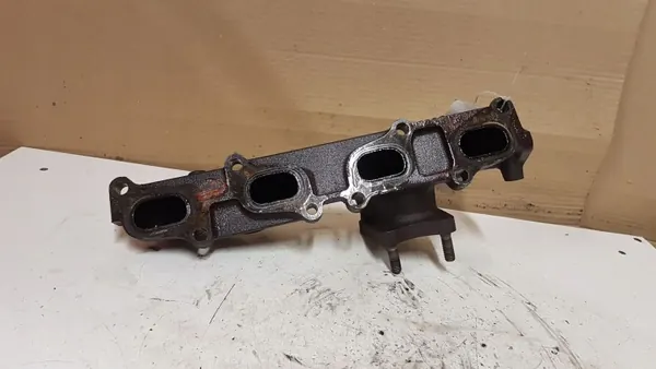 Colector de escape Mazda 6 usado OEM R2AAK40202 image 2