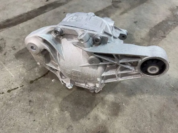 Différentiel arrière OEM 8849913 pour BMW X5 X6 X7 XM image 3