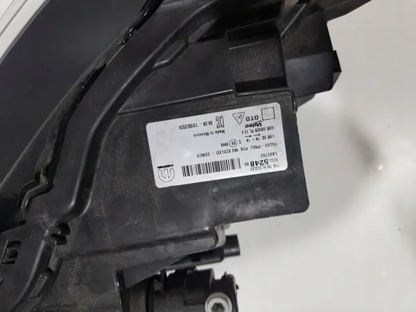 PEUGEOT 208 II Voor LED Koplamp Rechts 9823216780 image 6