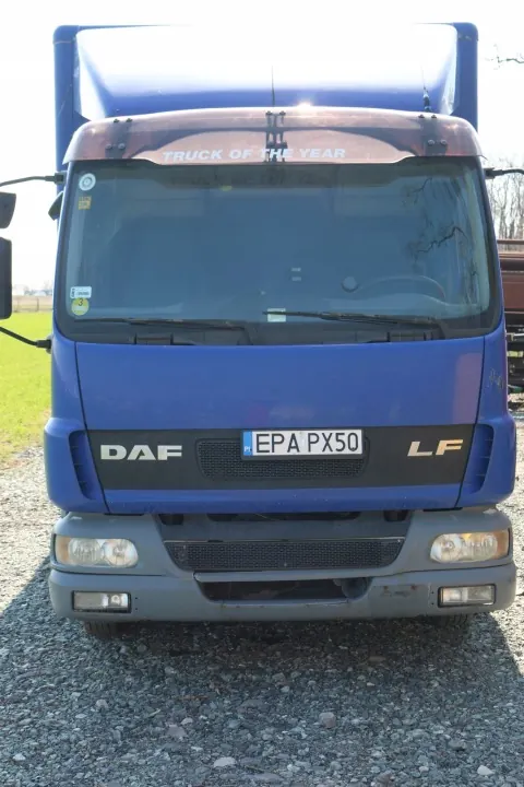 Cabine DAF 45 LF couchette OEM 123 - Complète d'occasion image 3