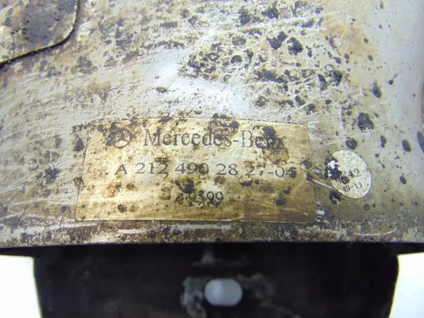 Bout d'échappement gauche OEM 15262988546 Mercedes E W212 image 3