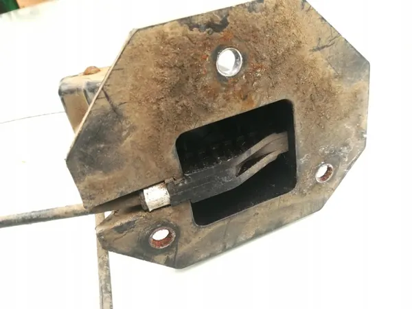 Moteur d'Actuateur de Verrouillage Central Peugeot Avant 2012 image 4