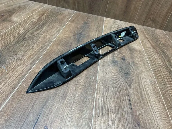 Feu de plaque Porsche Cayenne OEM 9Y0827574A image 6