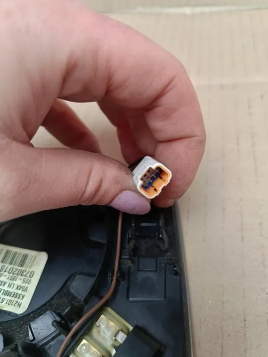 Vasen Peililiitin Volvo S90 V90 31402868 image 4