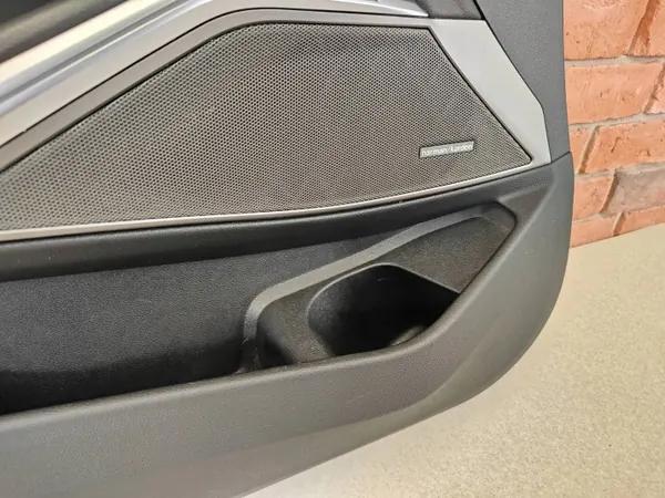 OEM 9462605 Voorlinker Deurbekleding Zwart BMW image 9