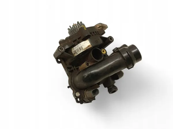 Vattenpump Audi A4 S4 B8 8K OEM 06H121026CR image 4