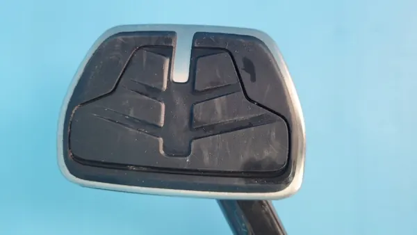BMW X6 G06 Jarrupoljin OEM 687427904 - Käytetty image 4