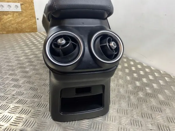 Accoudoir console Alfa Romeo Stelvio OEM 0503720 image 10