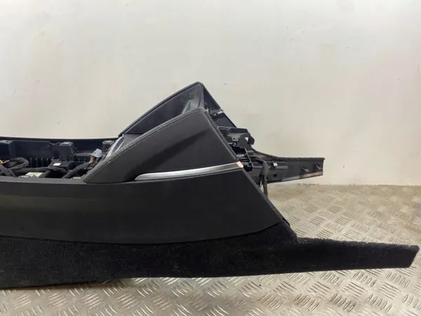 Accoudoir console Alfa Romeo Stelvio OEM 0503720 image 4