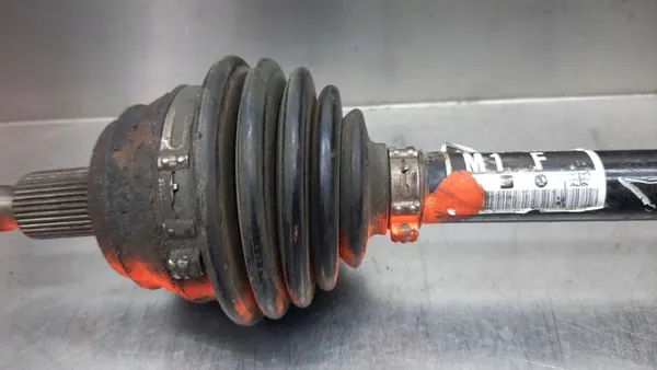 Vänster halvmellanaxel 1J0407271F VW Golf IV Bora image 5