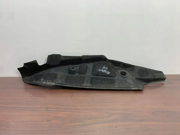 Protetor de para-lama Subaru Ascent OEM FBZ27708 - Usado image 2