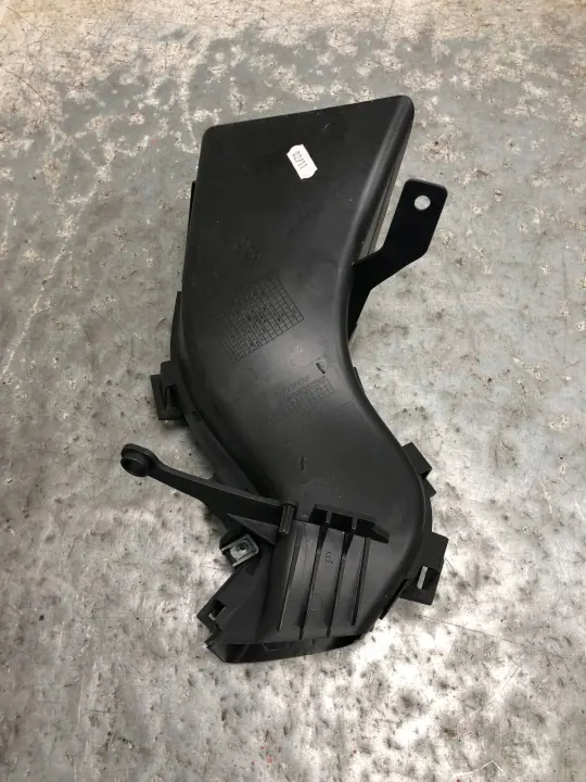 Entrée d'air frein OEM 8046299 pour BMW E82 image 3