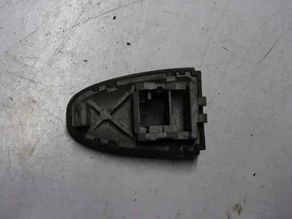 Höger Handtagsplugg Mercedes W906 A9067600020 image 4