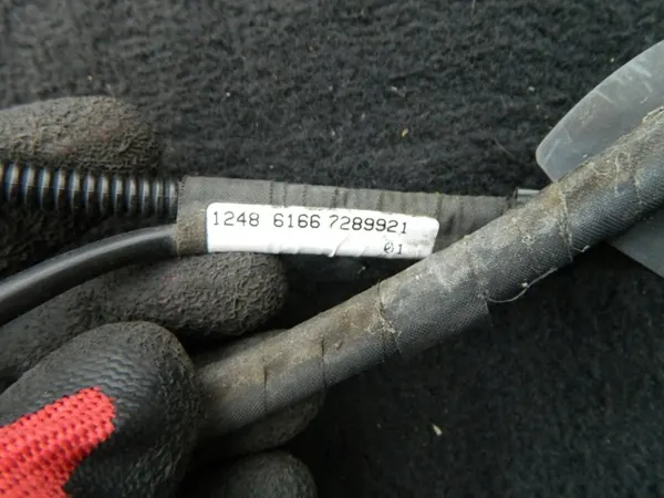 Buse de lave-glace avant BMW X3 F25 OEM 7289921 image 4