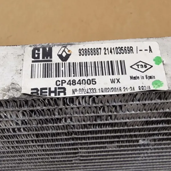 Radiateur d'eau OEM 214103569R pour NV300 Talento 1.6 dCi image 3