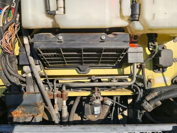 Innenraumfiltergehäuse OEM 504086201KZ Iveco image 2