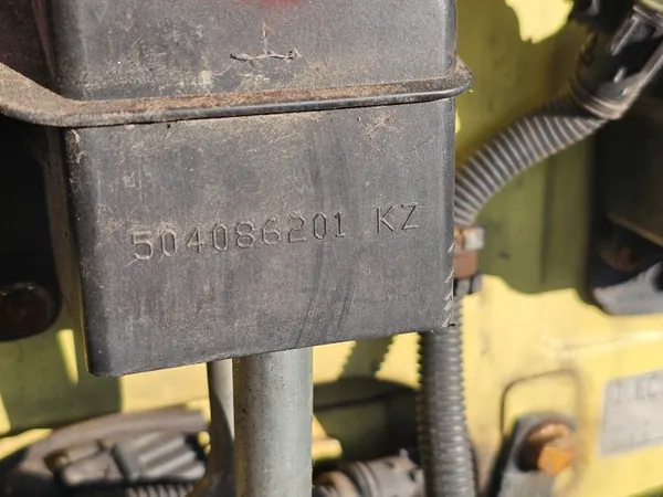 Innenraumfiltergehäuse OEM 504086201KZ Iveco image 4