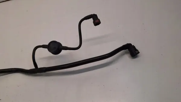 Porsche 99620125301 Conducto Ventilación Tanque - Usado image 3