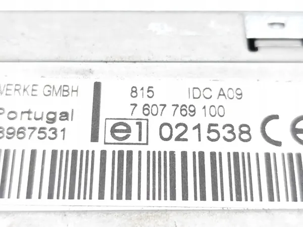 Ssangyong Rodius CD/DVD-Wechsler OEM 7607769100 image 7