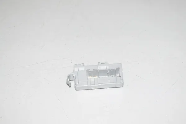 BMW 2 Active Tourer Relais 5A47298 image 3