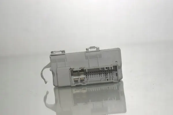 BMW 2 Active Tourer Relais 5A47298 image 4