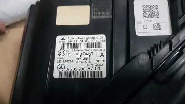 MERCEDES 205 C FULL LED LAMP LINKS OEM 2059068701 image 2