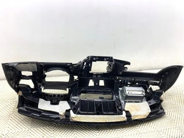 Salpicadero OEM LORK-1762-57548 con airbag pasajero BMW E84 image 6