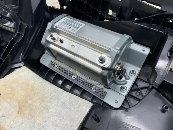 Salpicadero OEM LORK-1762-57548 con airbag pasajero BMW E84 image 7