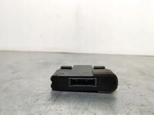 Controle de direção Toyota RAV4 XA40 OEM FBZ9671 image 3
