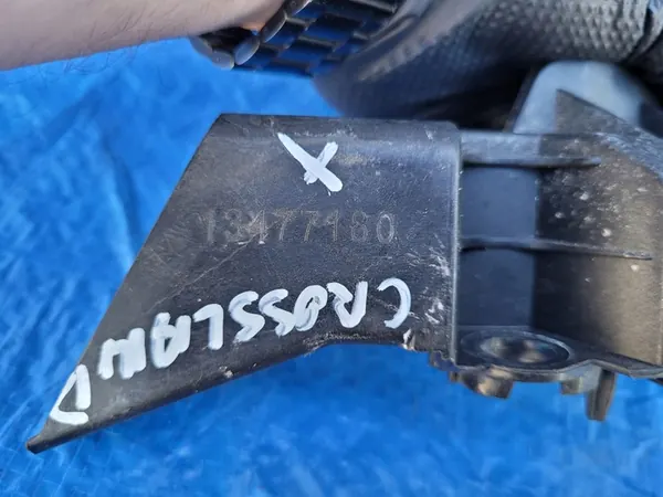 OPEL Crossland X Supporto Paraurti Anteriore Sinistro 13477180 image 4