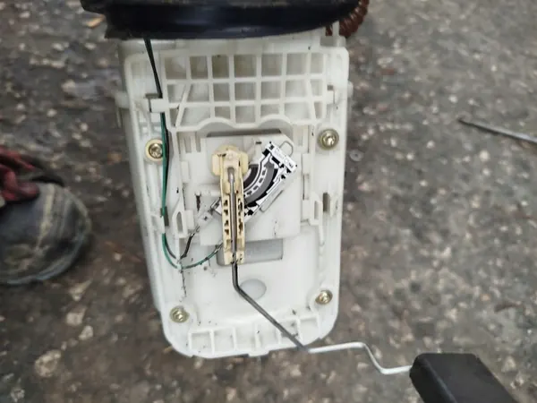 Bomba de combustível Audi A3 8P VW Seat 1K0919051H 1.4 1.6 image 4