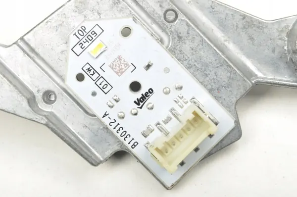 Module Convertisseur LED BMW OEM 90153168 pour F44/F40 image 4