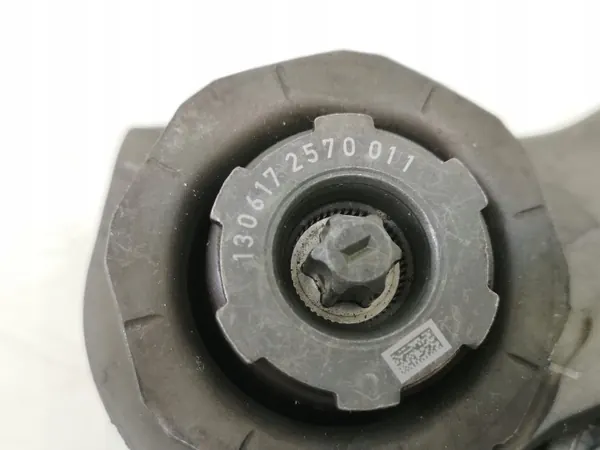 Renault Kopplingsgaffel OEM 2500181100 - Begagnad image 5