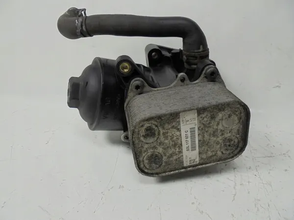 Oljefilterhus Audi A1 VW Polo Seat Ibiza IV 1.2 TDI image 2