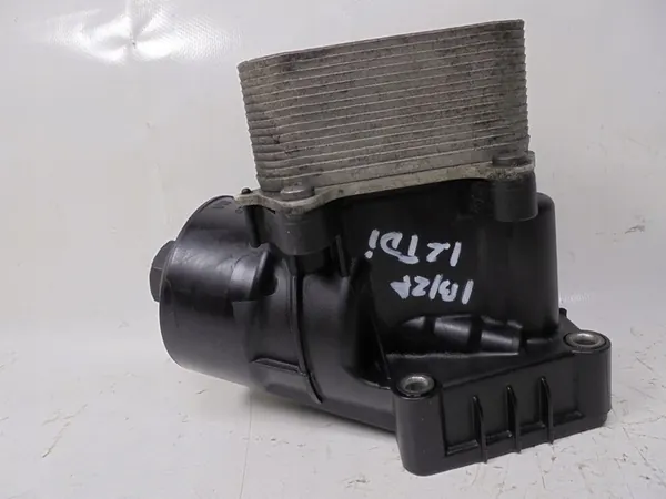 Oljefilterhus Audi A1 VW Polo Seat Ibiza IV 1.2 TDI image 3