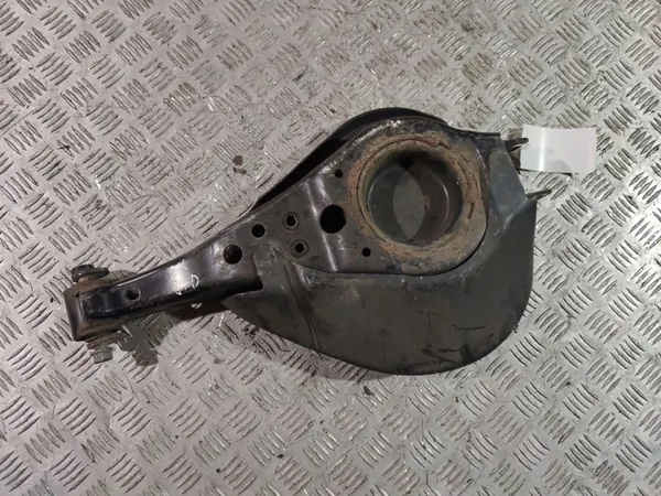 Lexus RX 450H 2017 Braccio di Controllo Posteriore image 3