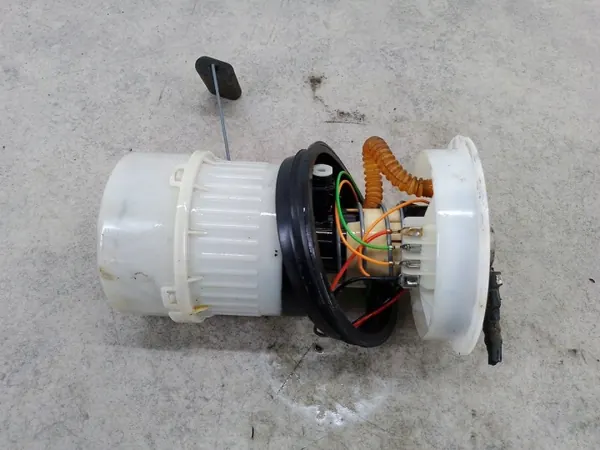 Bomba de combustible OEM 3M51-9H307 para Ford C-Max 1.8 image 10