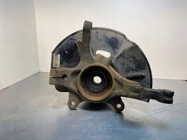 Cubo de roda dianteira Kia FBZ23714 - Peça OEM usada image 6